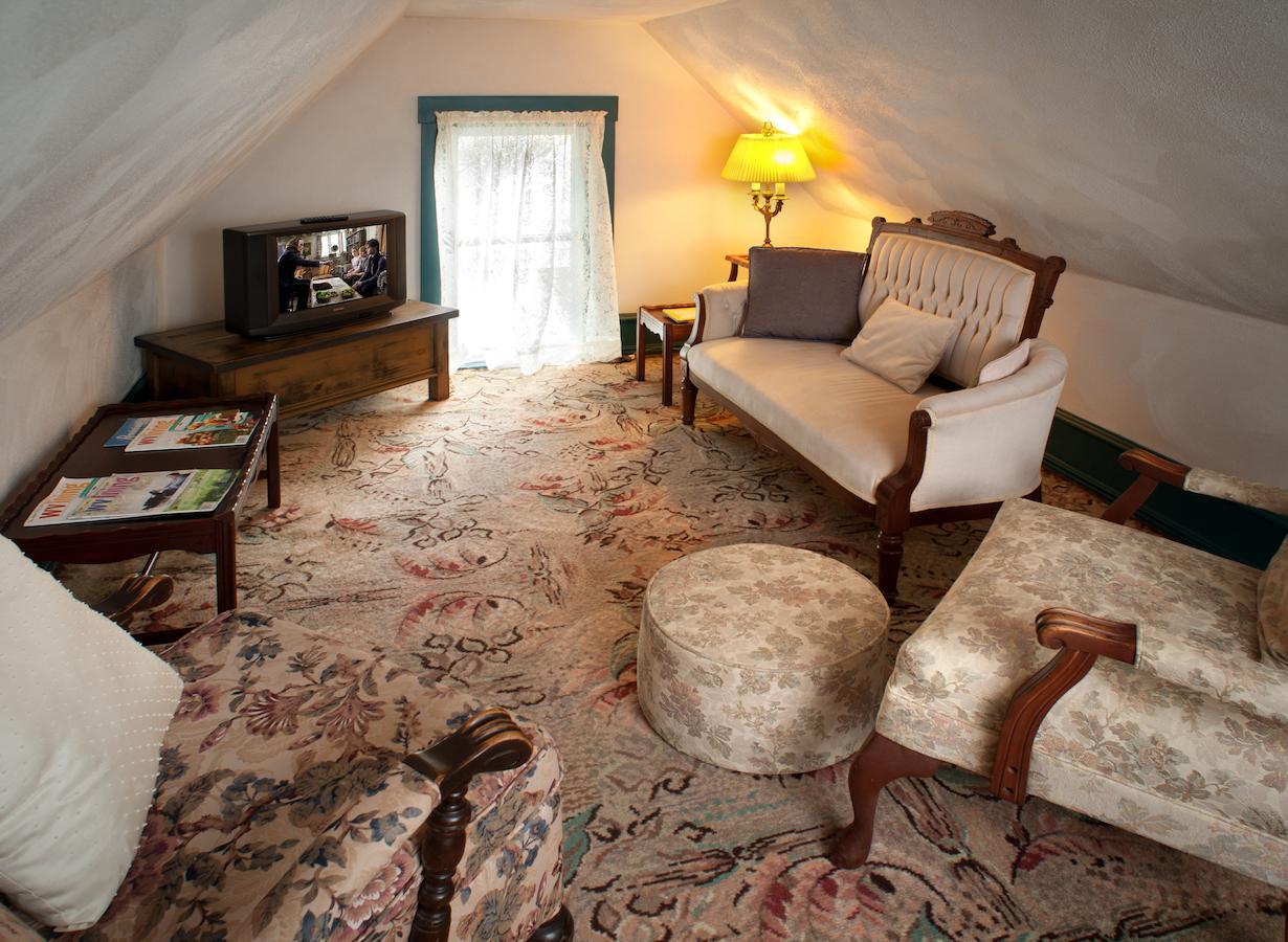 Bed and Breakfast The Historic Morris Harvey House Fayetteville Pokoj fotografie