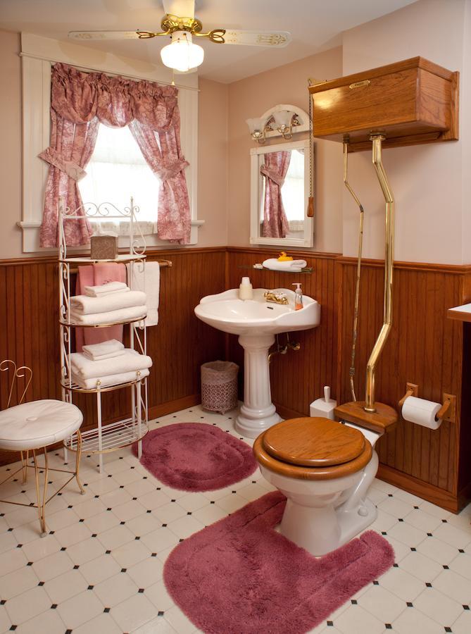 Bed and Breakfast The Historic Morris Harvey House Fayetteville Pokoj fotografie
