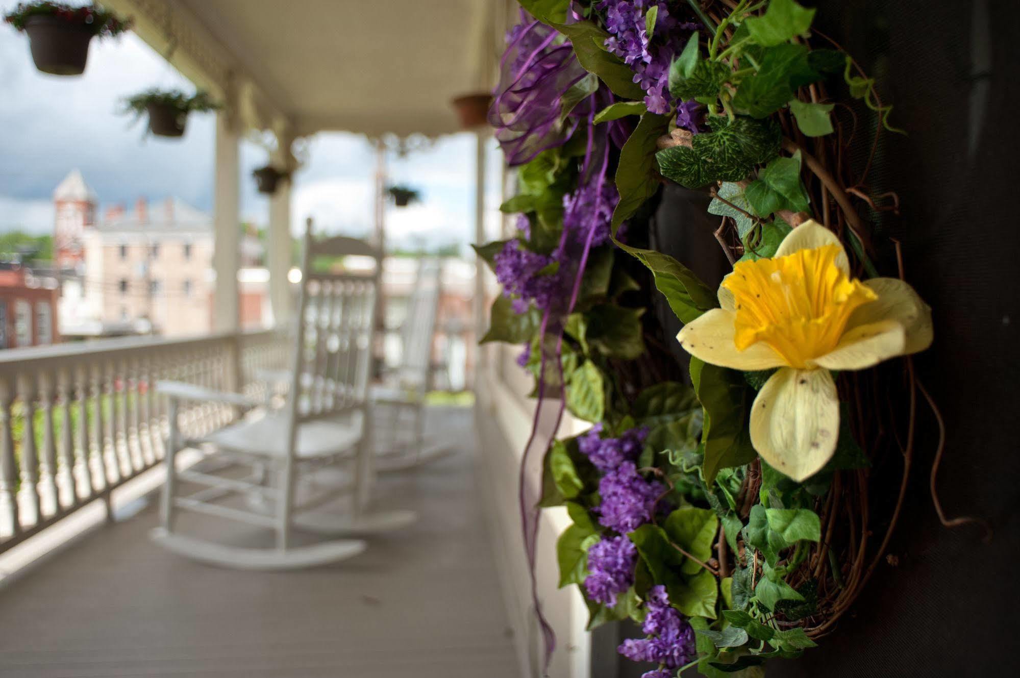 Bed and Breakfast The Historic Morris Harvey House Fayetteville Exteriér fotografie